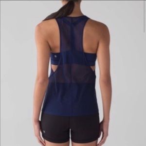 Lululemon tank